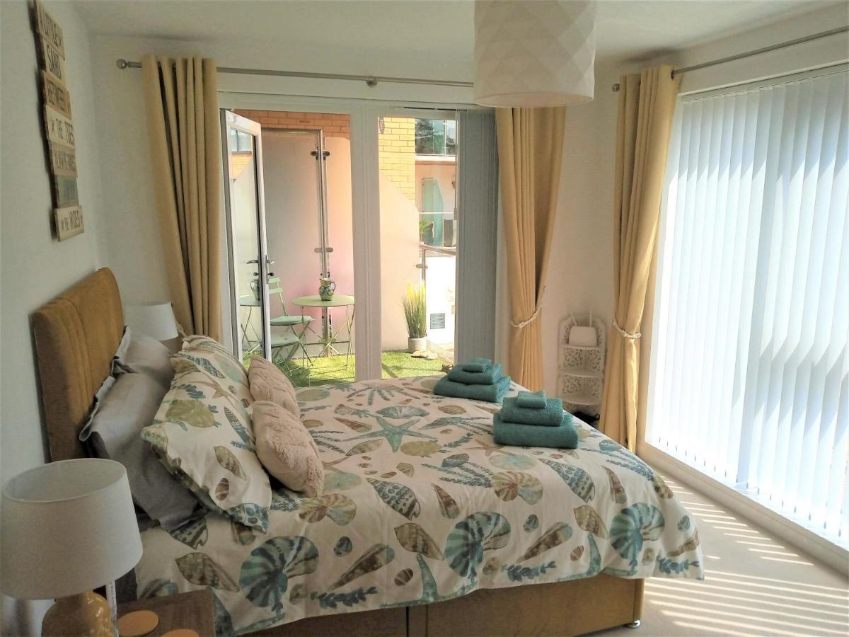 Stunning Apartment, Balconies, Private Beach, Coast Path Charlestown (Cornwall) Exteriör bild