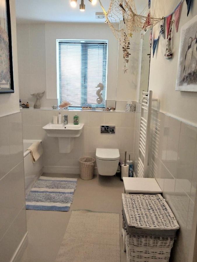 Stunning Apartment, Balconies, Private Beach, Coast Path Charlestown (Cornwall) Exteriör bild